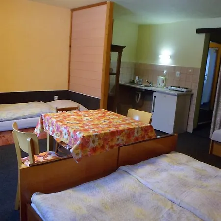 Privat Pohoda Konukevi